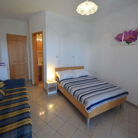 Apartments & Room Matic Malinska Exteriér fotografie