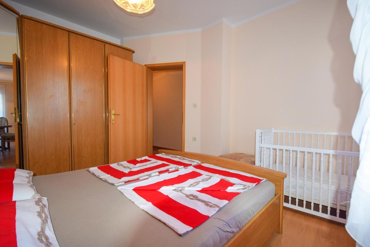 Apartments & Room Matic Malinska Exteriér fotografie