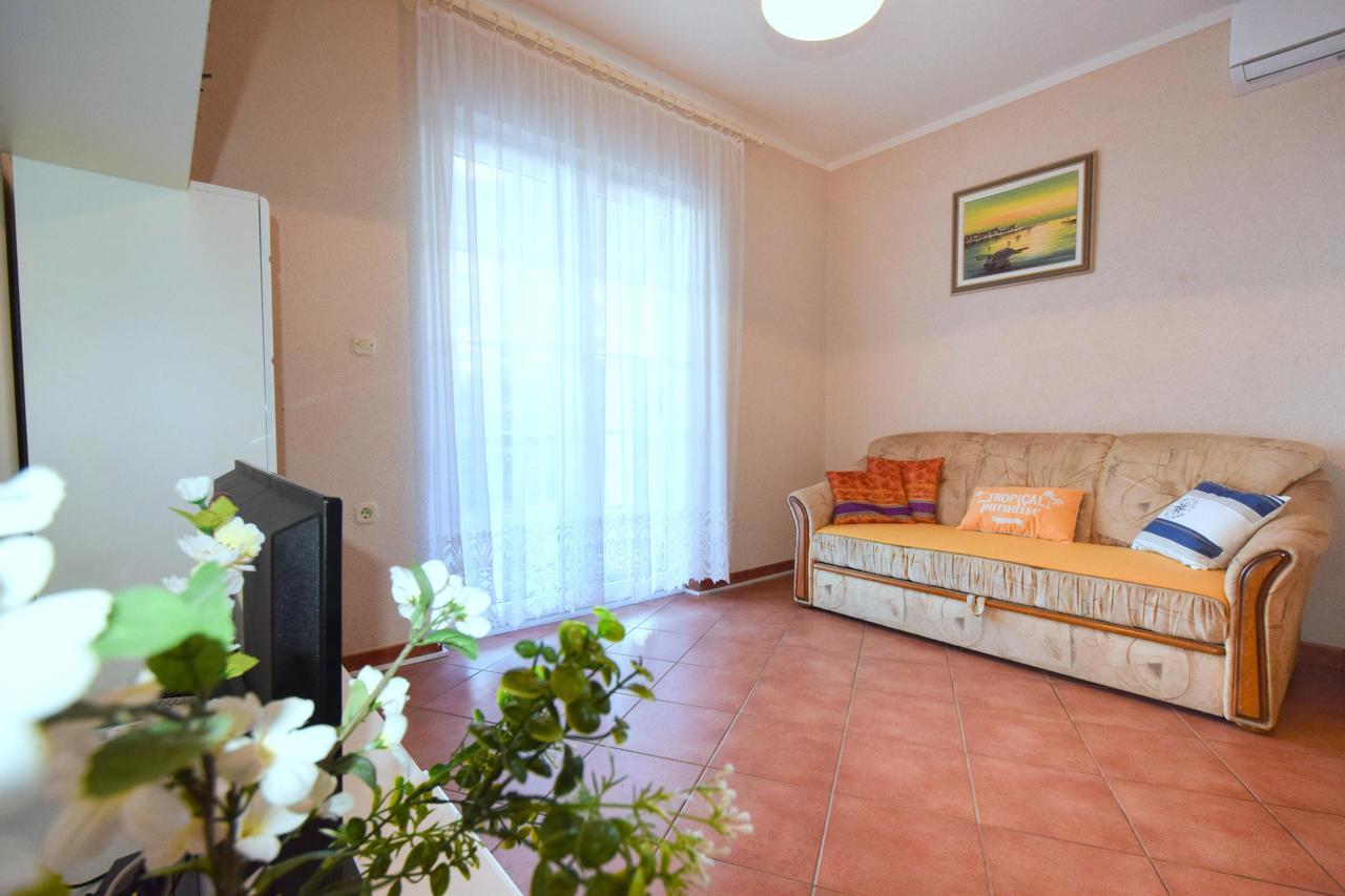 Apartments & Room Matic Malinska Exteriér fotografie