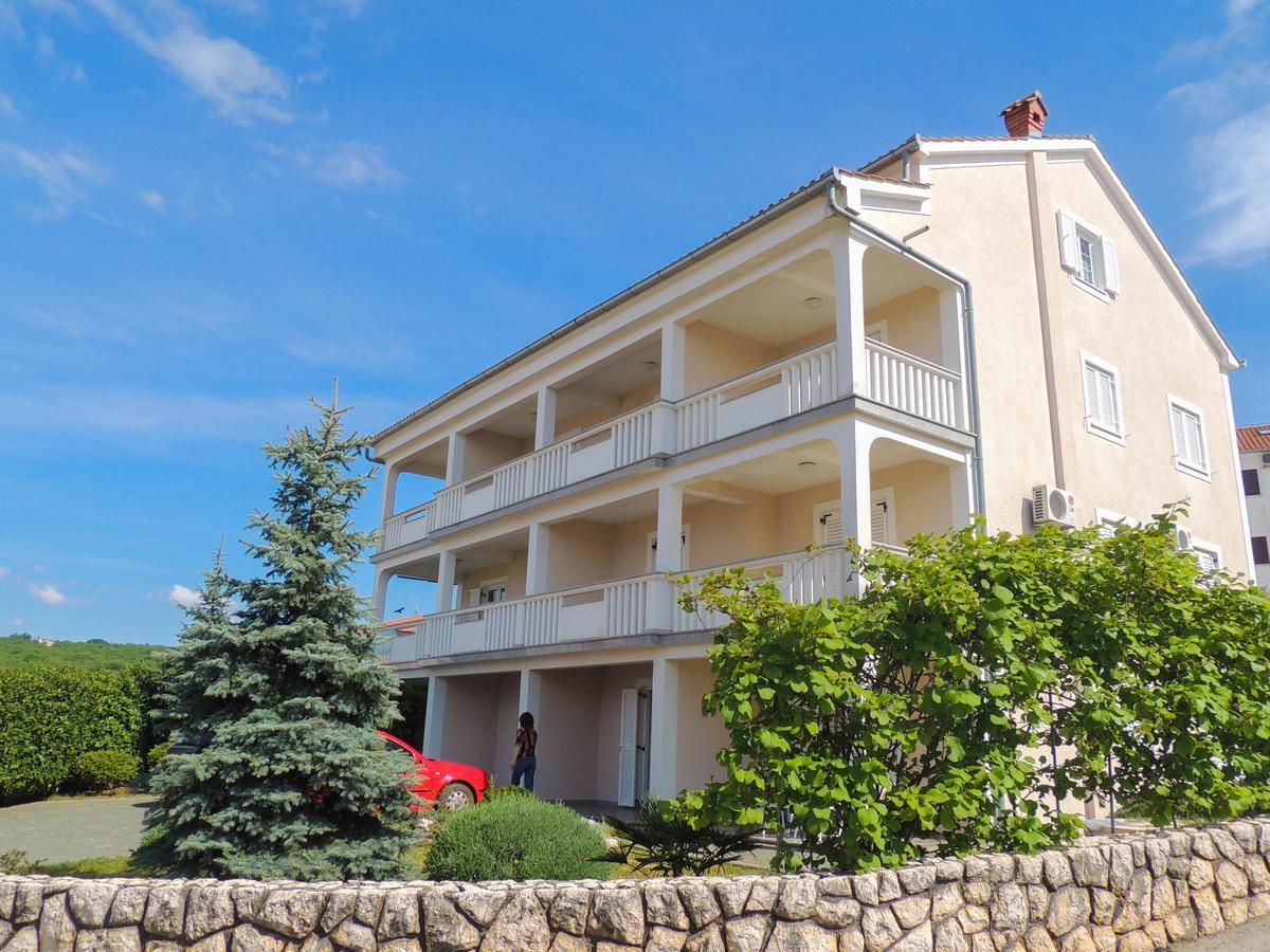 Apartments & Room Matic Malinska Exteriér fotografie